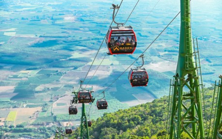 TOUR DU LỊCH NÚI BÀ ĐEN – TÒA THÁNH TÂY NINH