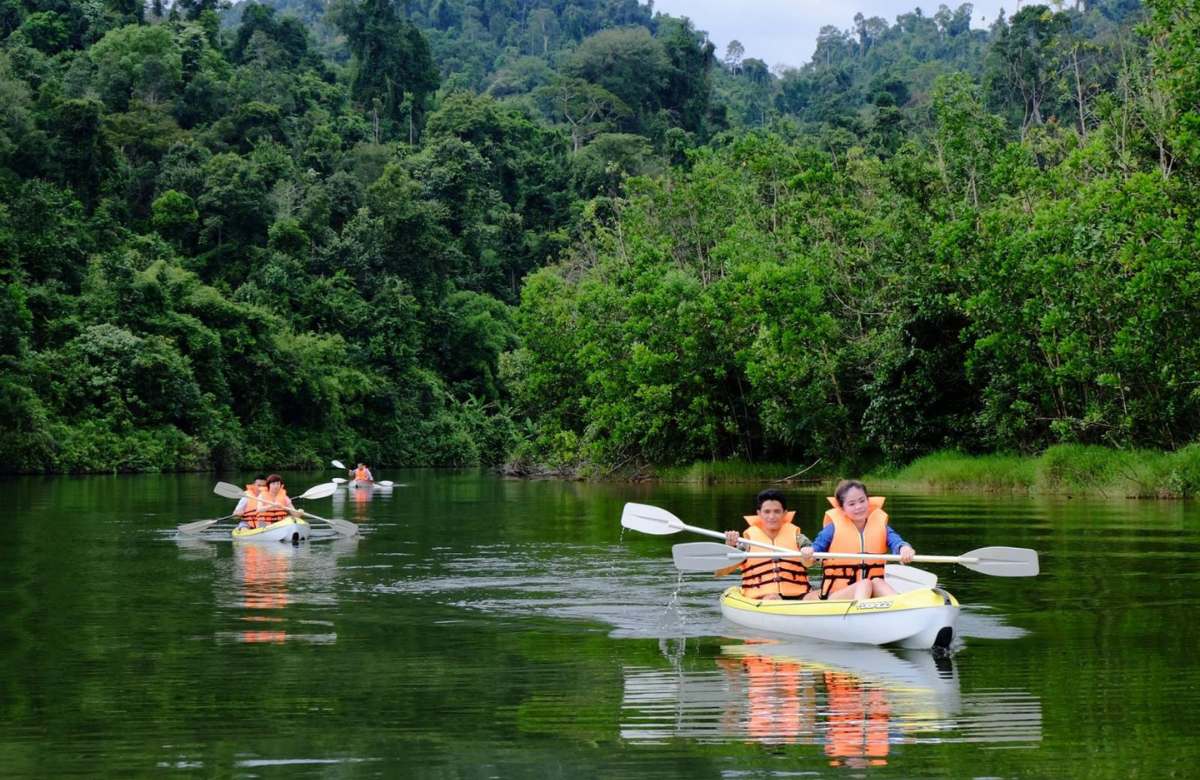 Chèo Thuyền Kayak