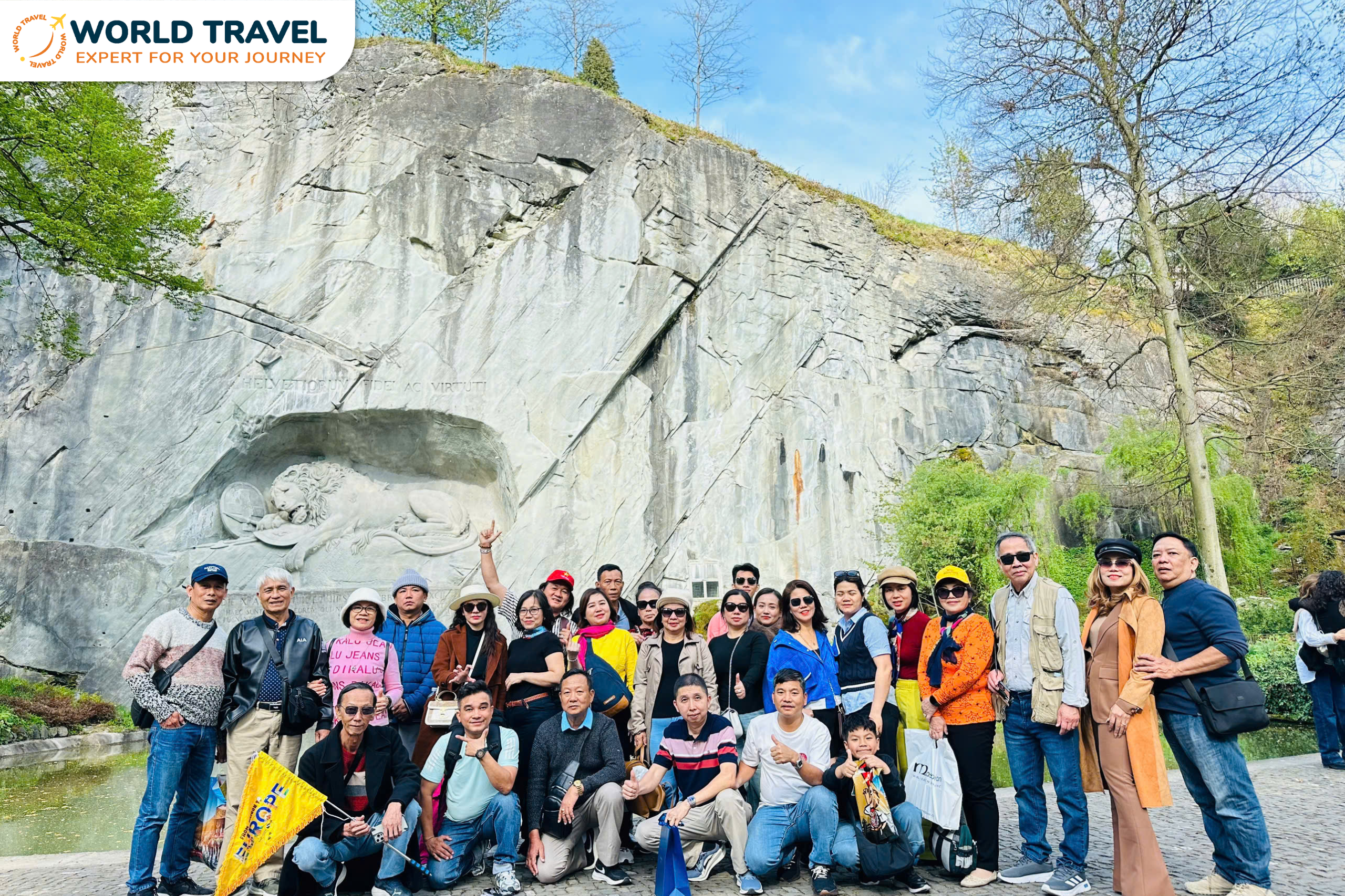 Tour Đoàn Châu Âu