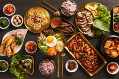 Top 10 Ẩm Thực Hàn Quốc Phải Thử Khi Du Lịch Xứ Sở Kim Chi