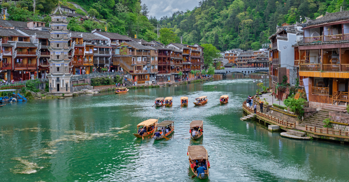 Sông Đà Giang - Phượng Hoàng Cổ Trấn