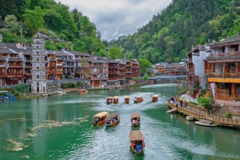 TOUR TRƯƠNG GIA GIỚI – PHƯỢNG HOÀNG CỔ TRẤN – PHÙ DUNG TRẤN – NÚI AVATAR – HỒ BẢO PHONG