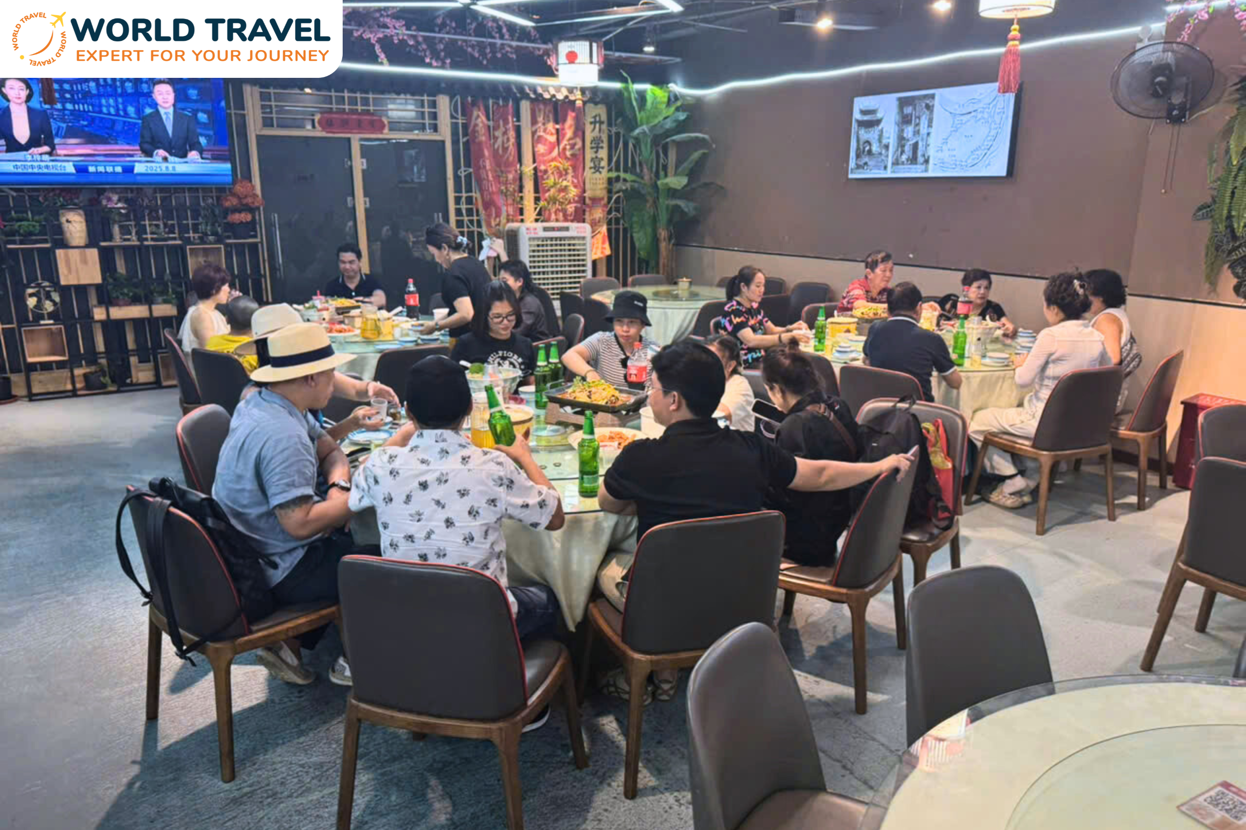 Tour Trung Khánh Vũ Long Trung Quốc